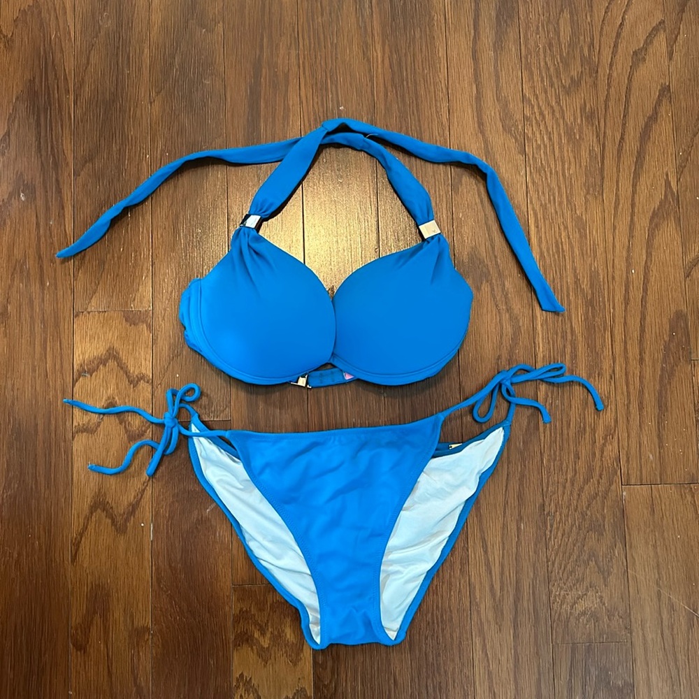 Victoria Secret 34C/M Bikini Padded Bra.  adjustable string bottoms